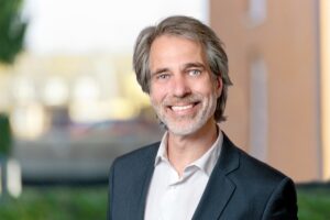 Dr. Klaus Hans Pecher
